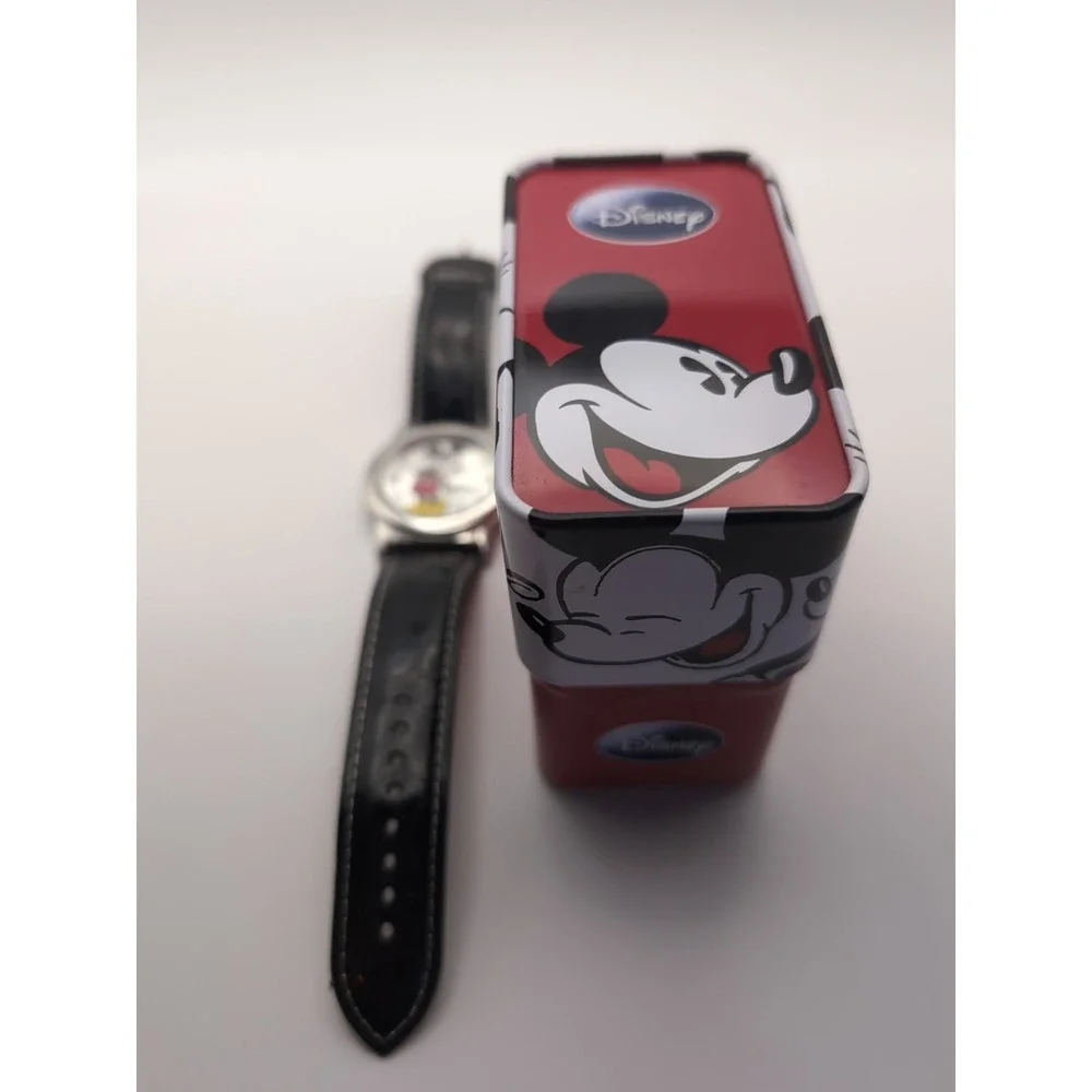 NOS Mickey Mouse Watch With Tin.‎ Needs Battery